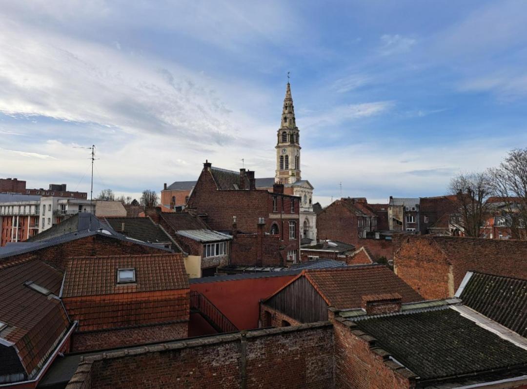 Magnifique T3 Avec Balcon Au Pied Du Metro Colbert Apartman Tourcoing Kültér fotó