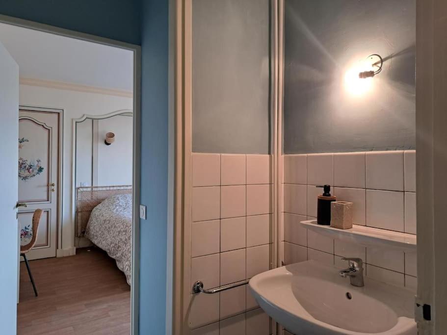 Magnifique T3 Avec Balcon Au Pied Du Metro Colbert Apartman Tourcoing Kültér fotó